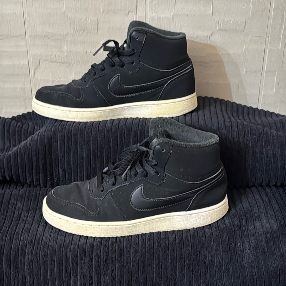 Nike Ebernon SE Mid Black size 7.5